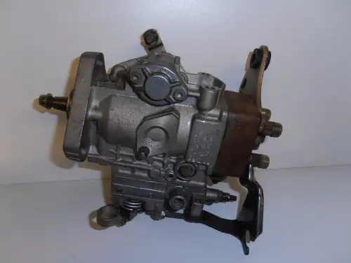 BOSCH KRAFTSTOFFPUMPE 0460484011 ÜBERHOLT – Vorschaubild 1