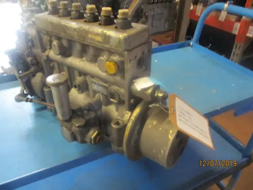 GEUSED ZEXEL DIESEL KIKI BRANDSTOFPOMP 106692-1220