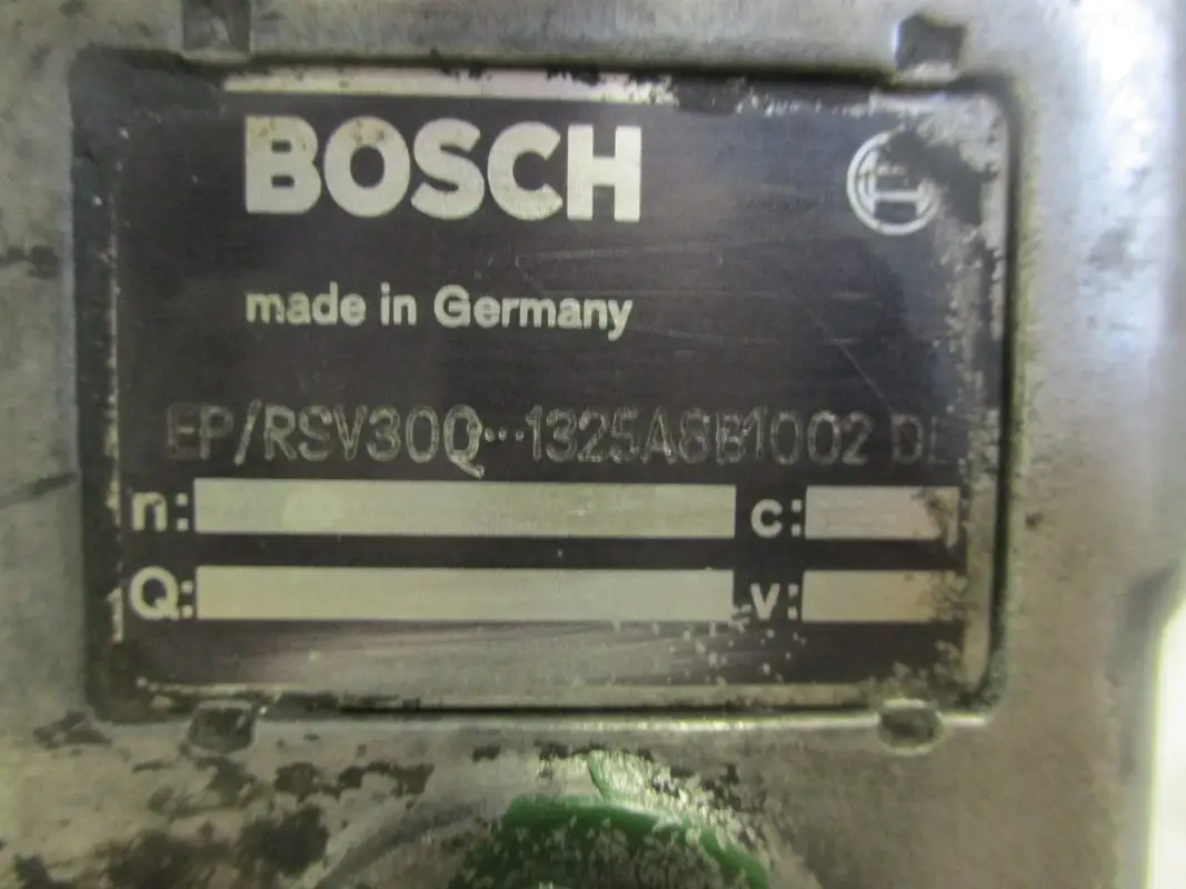 BOMBA DE COMBUSTIBLE BOSCH EPRSV3001325A8B1002DL USADA - Imagen 3