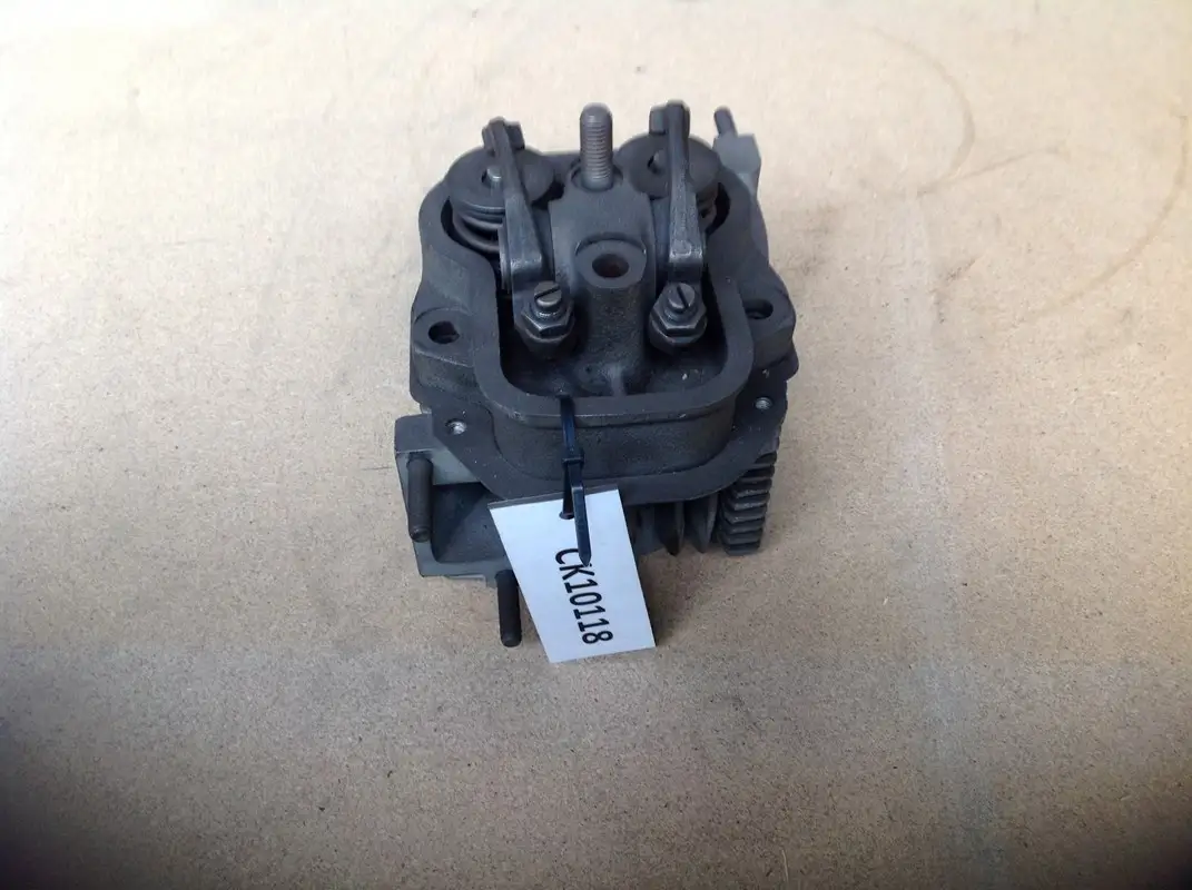 DEUTZ ZYLINDERKOPF CK10118 GEBRAUCHT – Bild 2