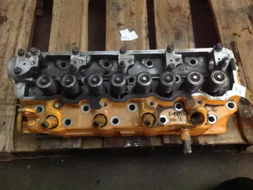 CABECERA DE CILINDRO MITSUBISHI CK10175 USADA