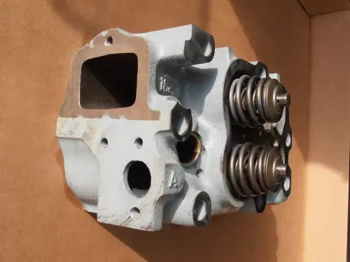 CABEZAL MITSUBISHI ME999365 RECONSTRUIDO - Imagen miniatura 2