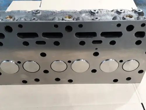 REBUILT CYLINDER HEAD DAF 1160 CK10350 - Thumb image 2