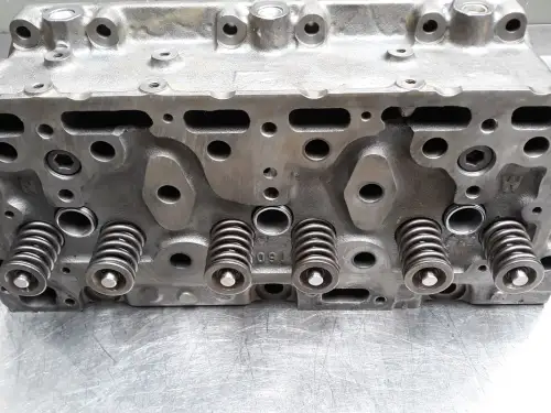 DAF CYLINDER HEAD 1160 CK10363 REBUILD - Thumb image 2