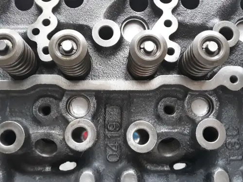MITSUBISHI ZYLINDERKOPF MITSUBISHI S4S CK10359 ÜBERHOLT – Vorschaubild 2