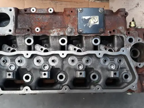 CABEZAL DE CILINDRO RECONSTRUIDO PERKINS 1104D CK10334
