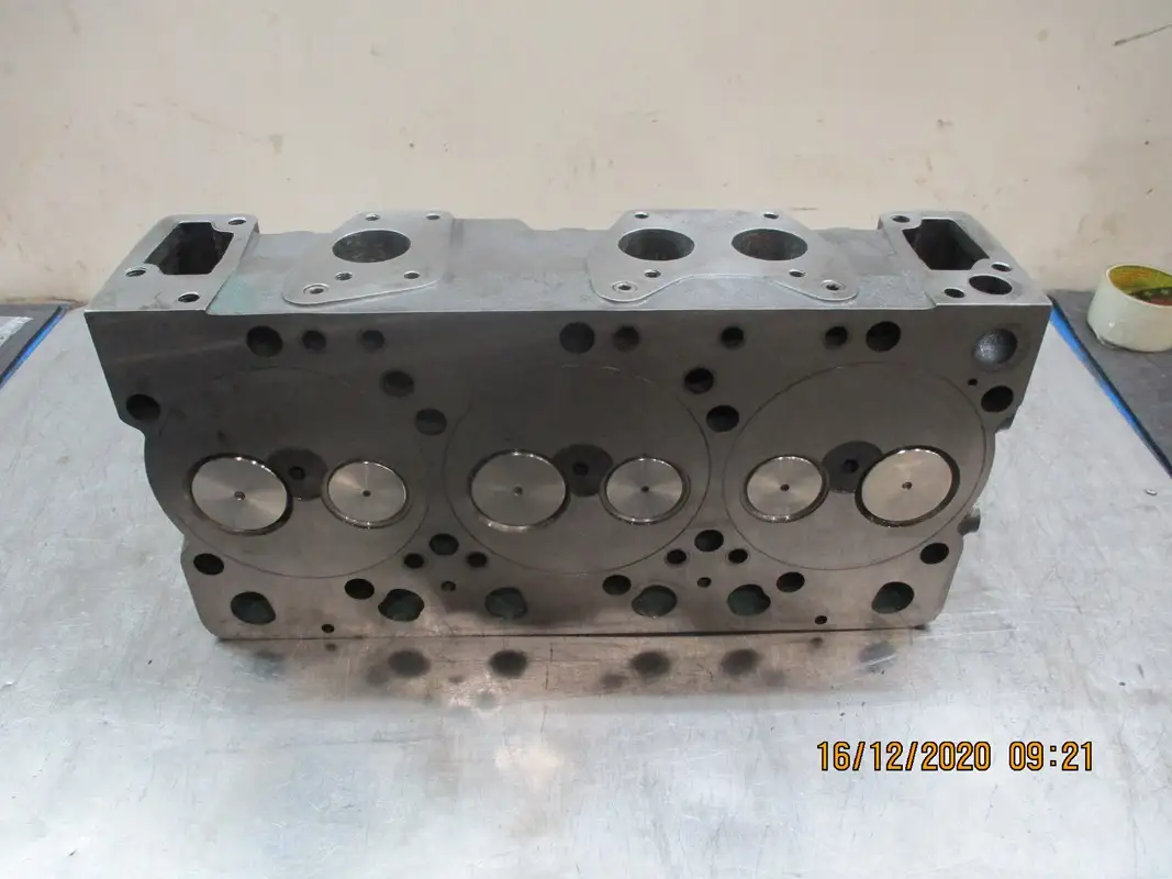 SCANIA CYLINDERKAPPING SCANIA DS11 CK10269 HERBOUWD - Afbeelding 2