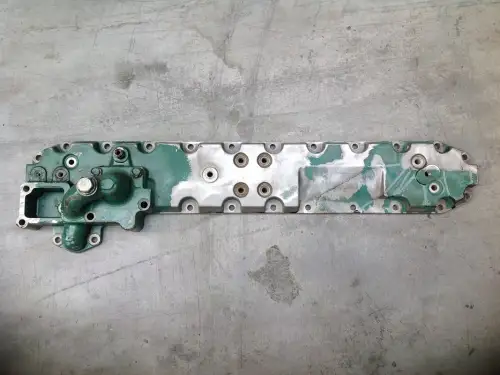 MITSUBISHI OIL COOLER COVER 3753920300 USED