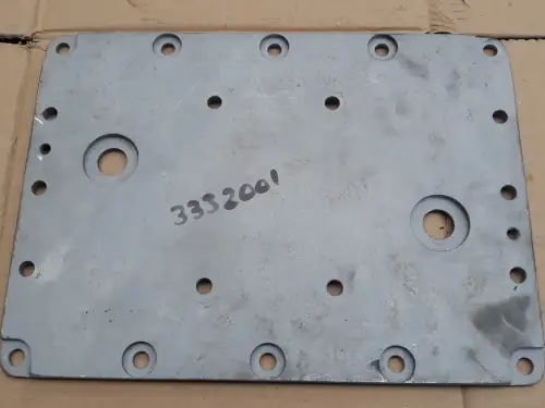CUBIERTA DEL CABEZAL DE AGUA CUMMINS QSK45 3332001 USADA