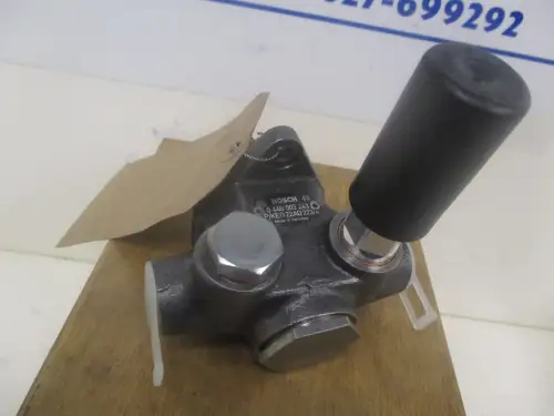 BOSCH BOMBA DE TRANSPORTE DE COMBUSTIBLE 0 440 003 243 NUEVA