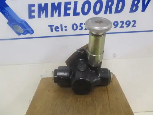 BOMBA DE COMBUSTIBLE DIESEL BOSCH 0440008084 RECONSTRUIDA - Imagen miniatura 2
