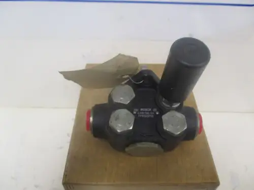 BOSCH KRAFTSTOFFÜBERTRAGUNGSPUMPE 0 440 008 164 NEU – Vorschaubild 1