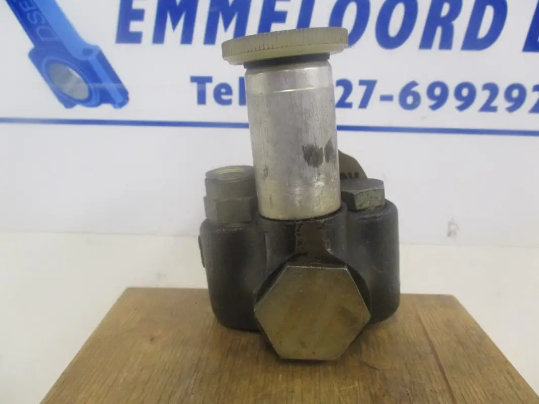 BOMBA DE COMBUSTIBLE DIESEL BOSCH 0440017004 RENOVADA - Imagen 3
