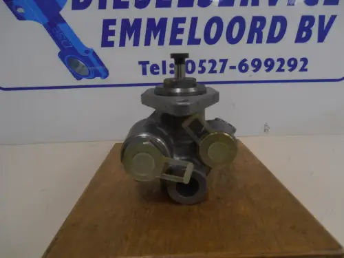BOSCH DIESEL FÖRDERPUMPE 0440017994 NEU