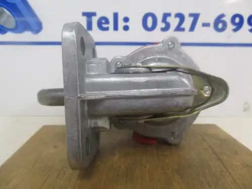 POMPE À CARBURANT DIESEL PERKINS 1987 NEUVE - Miniature 3