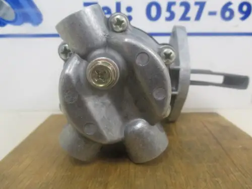 VOLVO PENTA DIESEL VOEDINGSPOMP 2665 NIEUW