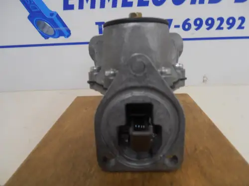 DEUTZ DIESEL VOEDINGSPOMP PX100 NIEUW