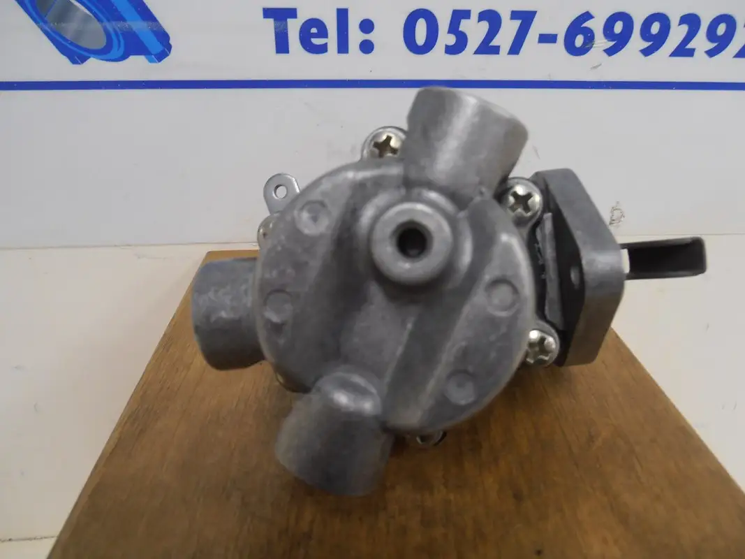 POMPE D'ALIMENTATION DIESEL HATZ PX701 NEUVE - Image 3