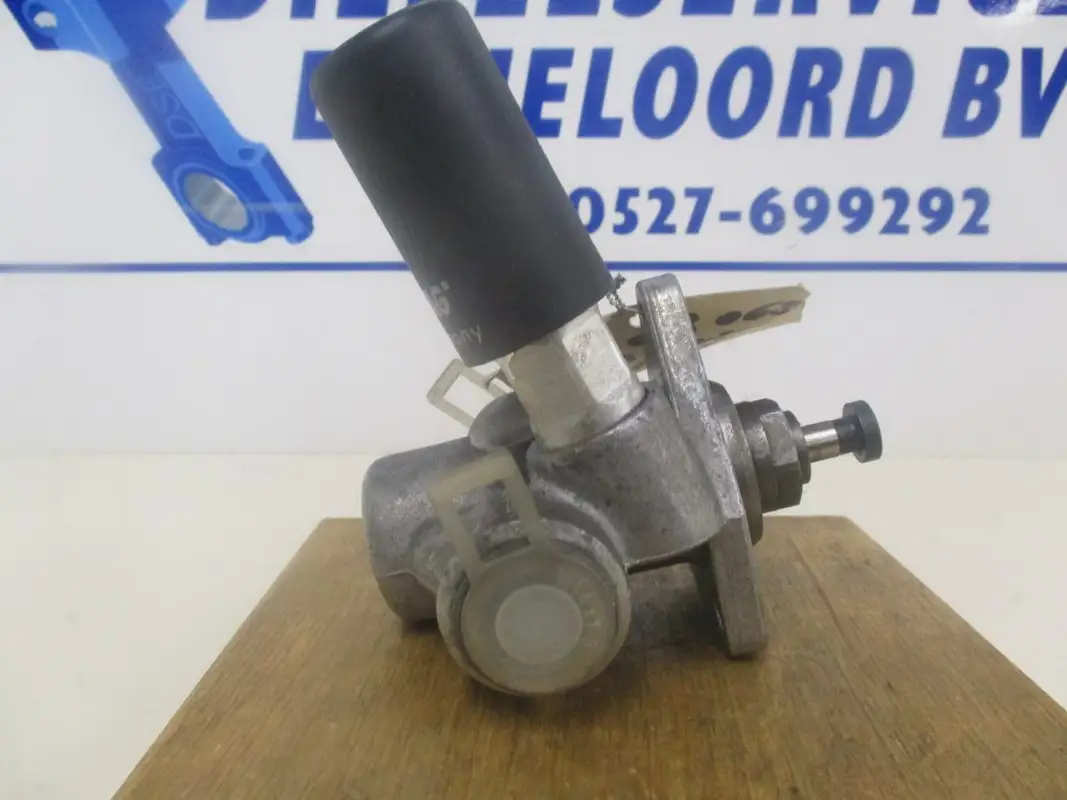 BOSCH DIESEL EINSPRITZPUMPE X-0440008068 ÜBERHOLT – Bild 3