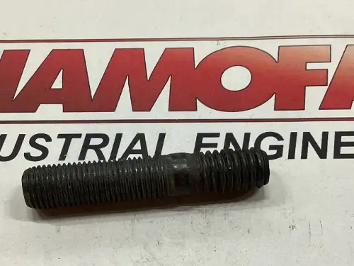 CUMMINS STUD 3056155 NUEVO