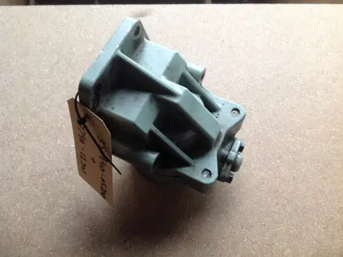 MITSUBISHI BRACKET ASSY 35A4005200 USED