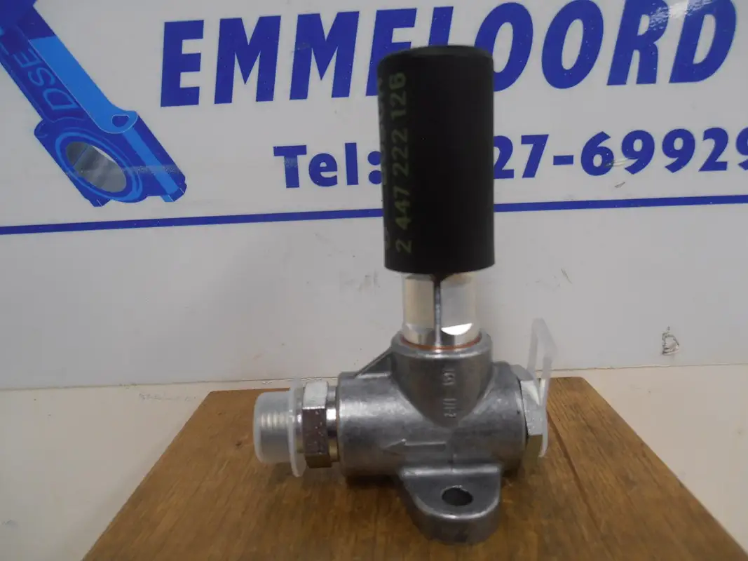 BOMBA MANUAL BOSCH 0 440 011 002 NUEVA - Imagen 4