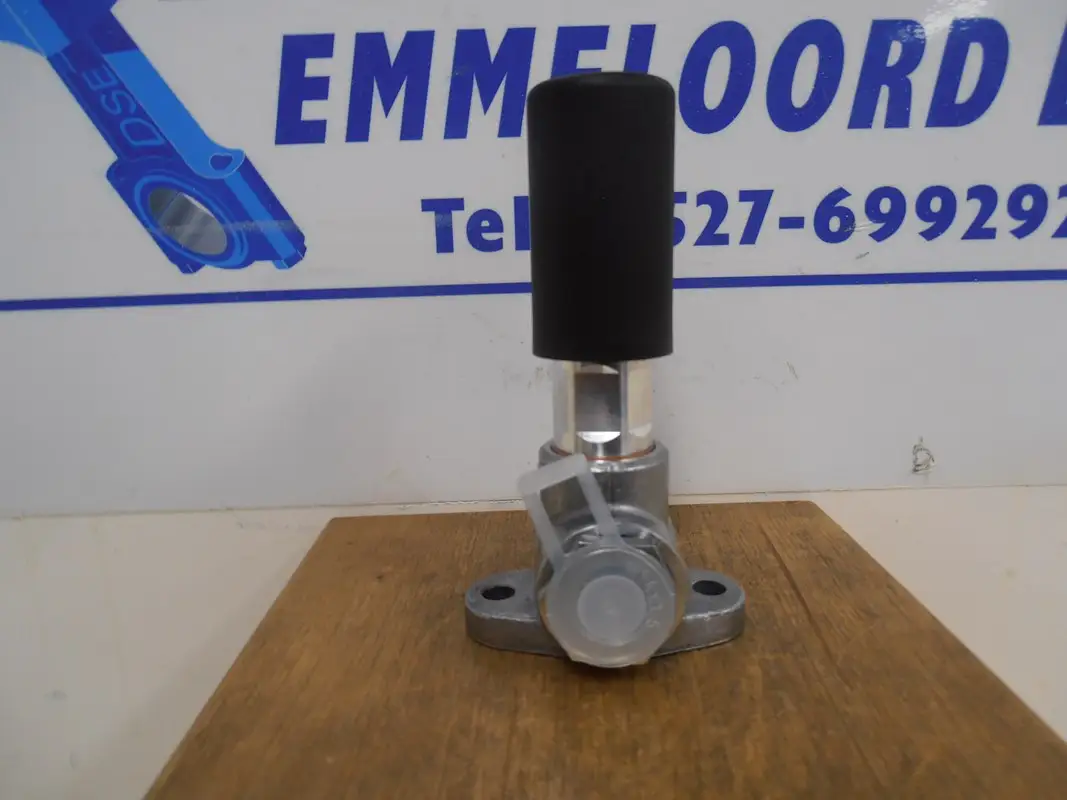 BOSCH HAND PUMP 0 440 011 002 NEW - Picture 5