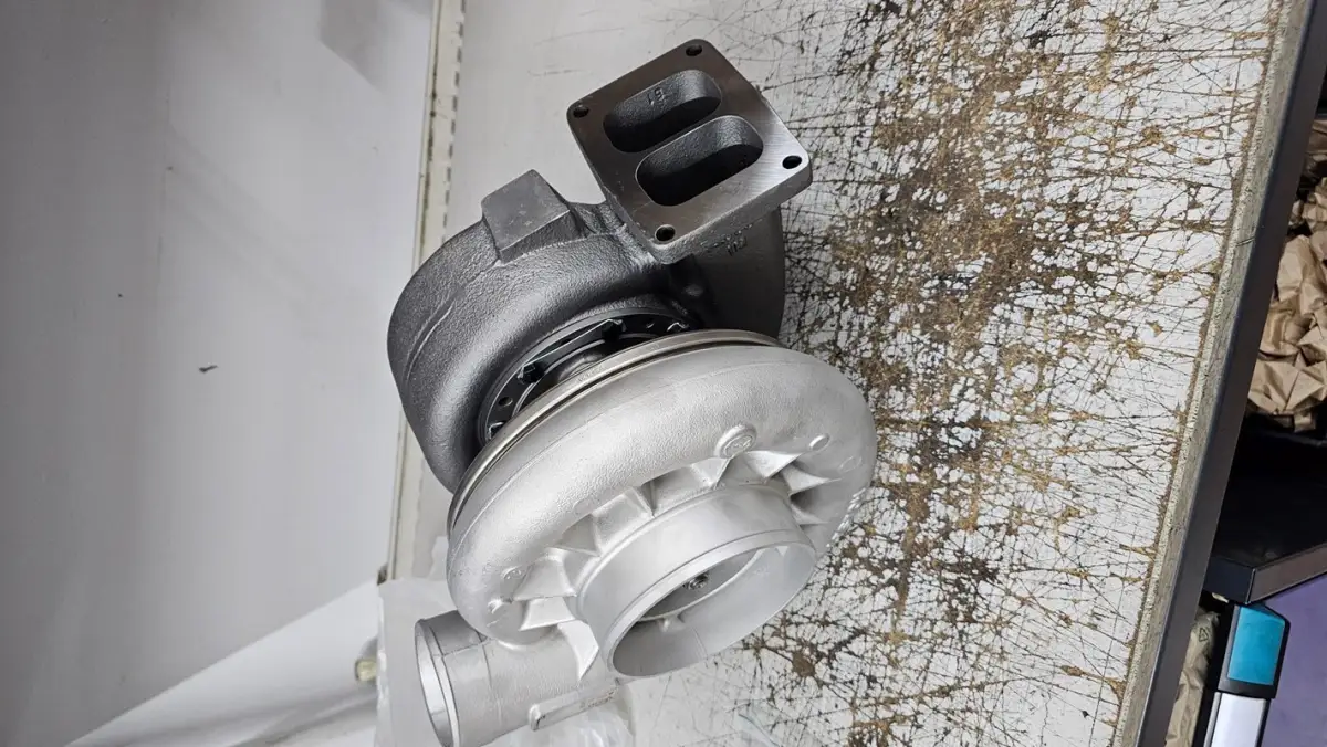 HOLSET HX 80 TURBO CUMMINS 4044427 NEUF - Image 2