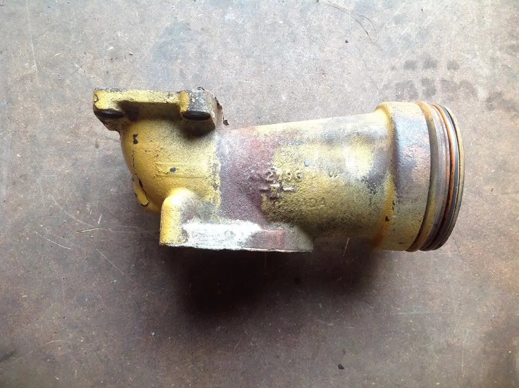 CATERPILLAR TAPA DE ENFRIADOR DE ACEITE 4N2196 USADA - Imagen 2