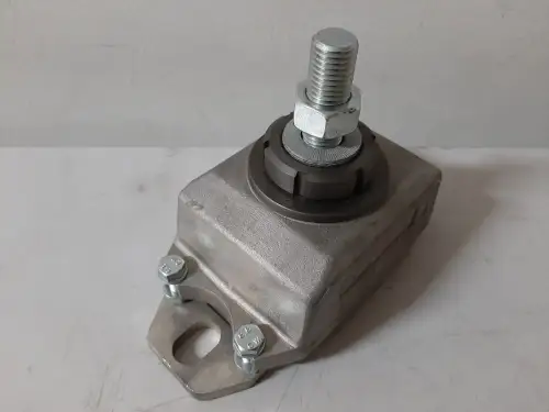 ENGINE SUPPORT X51 96210-7046 NEW - Thumb image 1