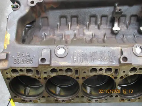 MERCEDES CRANKCASE MERCEDES OM444LA 51.011.01-3294 HERBOUW - Miniatuur afbeelding 2