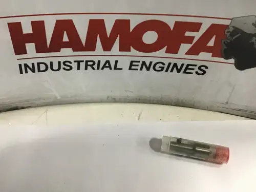 SCANIA EINSPEISSDÜSE 1327375 NEU – Vorschaubild 1