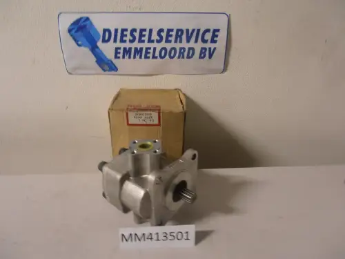 MITSUBISHI OIL PUMP MM413501 NEW - Thumb image 1