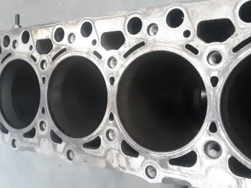 CUMMINS CRANKCASE CUMMINS QSB 6.7 MB080 REBUILD - Imagen miniatura 3