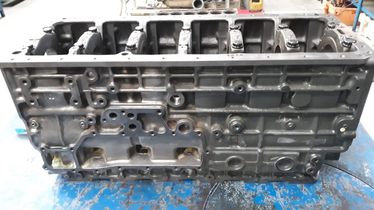 MOTEUR MITSUBISHI CARTER MITSUBISHI 6D34 MB076 USAGE - Image 3