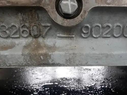 MITSUBISHI KURBELGEHÄUSE MITSUBISHI S12A2 3260760030 GEBRAUCHT – Vorschaubild 2