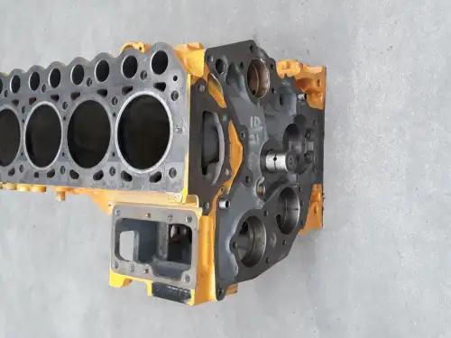 MITSUBISHI CRANKCASE MITSUBISHI S4L2 MB093 USED - Thumb image 3