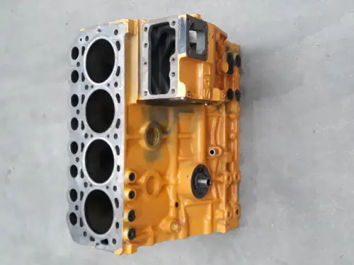 MITSUBISHI CRANKCASE MITSUBISHI S4L2 MB093 USED - Thumb image 4
