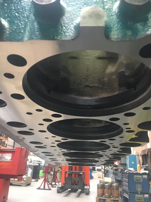 MITSUBISHI CRANKCASE MITSUBISHI S6R MB003 REBUILD - Imagen 3