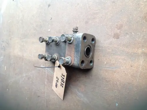 MITSUBISHI SOPORTE TURBO 3783224100 USADO - Imagen miniatura 1