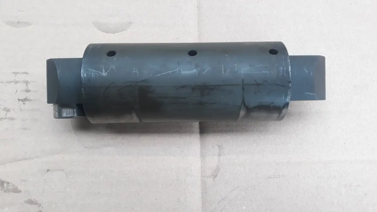 EJE DE PALANCA DE CUMMINS QSK 3089715 USADO - Imagen 2