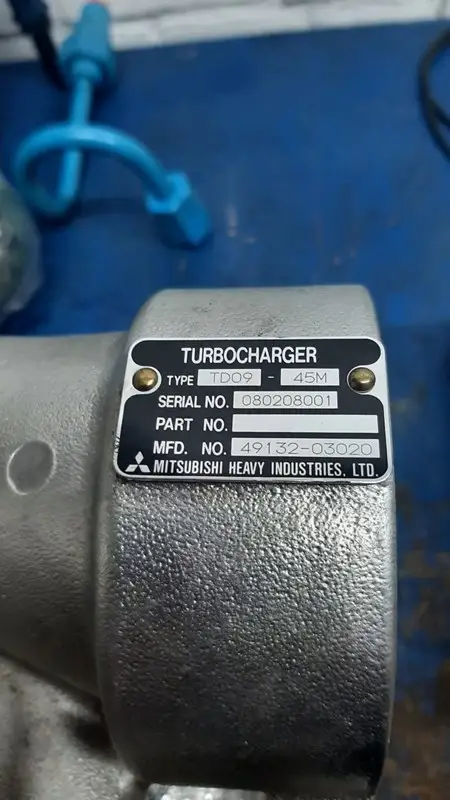 TURBO MITSUBISHI HITACHI (MITSUBISHI) TD09-45M-34 49132-03020 NUEVO - Imagen 2