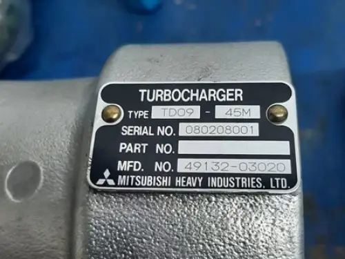 TURBO MITSUBISHI HITACHI (MITSUBISHI) TD09-45M-34 49132-03020 NEUF - Miniature 2