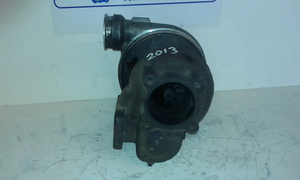 TURBO DEUTZ 04299385 NUEVO - Imagen 2