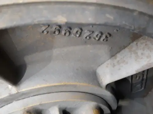 TURBOCOMPRESOR CUMMINS HT100 5457232 USADO - Imagen miniatura 2
