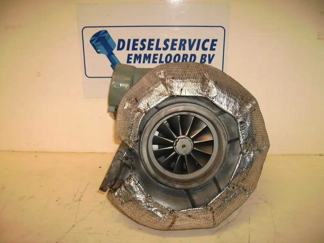 TURBO RECONSTRUIDO MITSUBISHI MITSUBISHI S6A3 405KW 1840RPM 49182-03140 - Imagen 2
