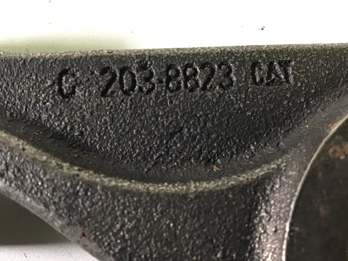 CATERPILLAR BRAZO OSCILANTE DE ADMISION 2038823 USADO - Imagen 3
