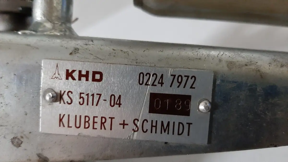 DEUTZ UITLAAT REM KHD KS 5117 04 GEGEVEN - Afbeelding 2