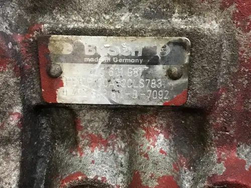 BOMBA DE COMBUSTIBLE BOSCH 0402649811 USADA - Imagen miniatura 4