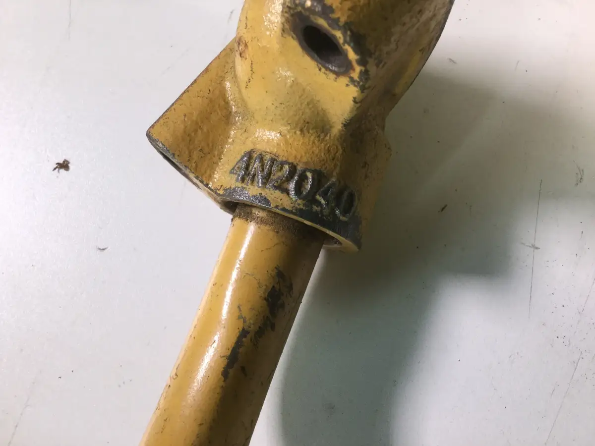 CATERPILLAR TURBOLADER RÜCKLEITUNG 4N2040 GEBRAUCHT – Bild 2